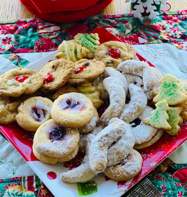 Christmas tree pressed cookies